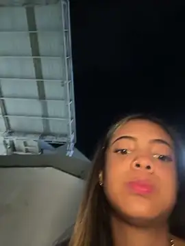 NAUGHTY LITTLE 18 online show from February 28, 1:15 am