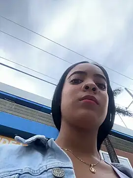 NAUGHTY LITTLE 18 online show from September 23, 9:18 pm