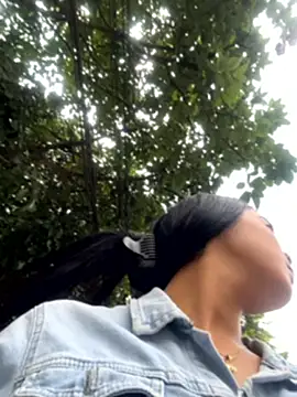 NAUGHTY LITTLE 18 online show from October 9, 9:13 pm