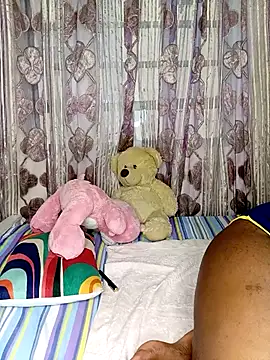 Cherriikenzie online show from February 26, 6:04 am