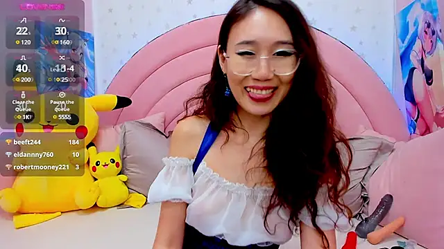 Nao  Chan  online show from February 20, 7:34 am