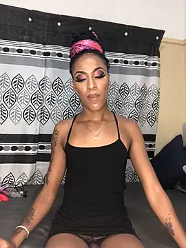 Snapshot of Kylie_Hairy_Bbc chatting on February 24, 2:08 am Kylie Hairy Bbc online show from February 24, 2:08 am