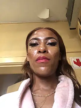 Snapshot of Kylie_Hairy_Bbc chatting on September 12, 12:38 pm Kylie Hairy Bbc online show from September 12, 12:38 pm