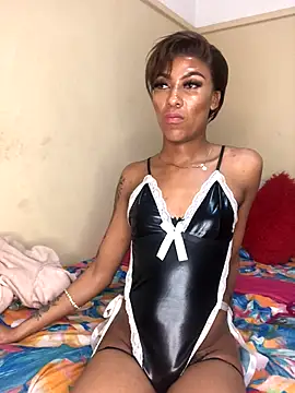 Snapshot of Kylie_Hairy_Bbc chatting on October 5, 12:58 pm Kylie Hairy Bbc online show from October 5, 12:58 pm