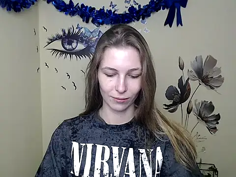 Snapshot of StrangerGi chatting on February 25, 12:55 pm StrangerGi online show from February 25, 12:55 pm