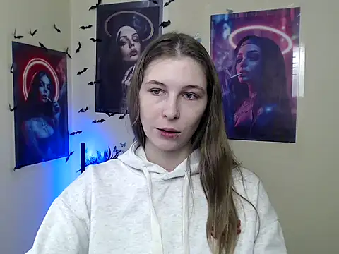 StrangerGi online show from February 15, 7:51 am