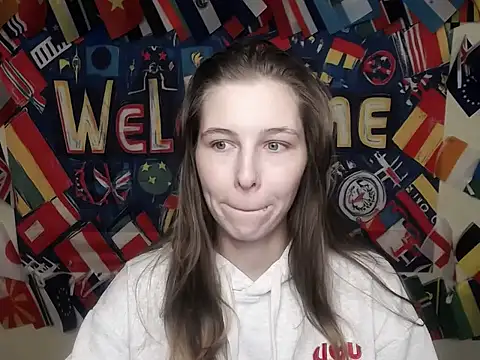 StrangerGi online show from February 18, 7:04 am