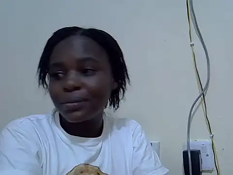 Snapshot of dirtyshowgirl chatting on September 23, 8:34 pm dirtyshowgirl online show from September 23, 8:34 pm