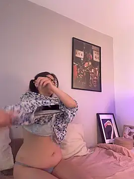 hannaasweet online show from February 16, 8:16 pm