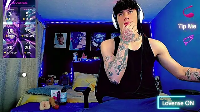 thiagomurphyy online show from October 24, 11:45 pm