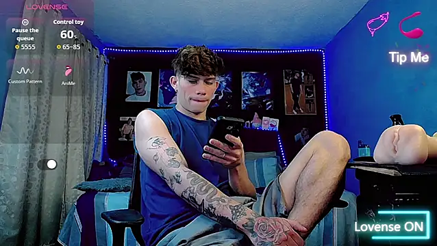 thiagomurphyy online show from March 2, 11:55 pm