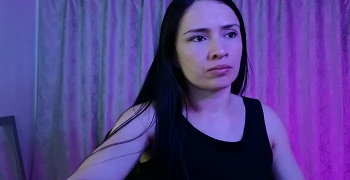 cristal hilton 10 online show from February 27, 11:05 pm