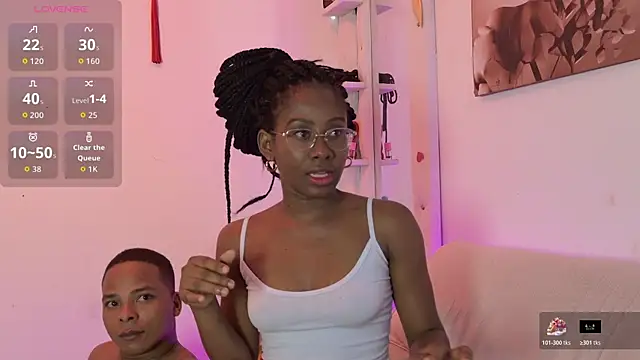 Snapshot of _exoticcouple69_ chatting on November 2, 12:18 pm exoticcouple69 online show from November 2, 12:18 pm