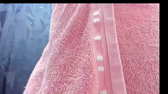 Snapshot of dirtygirl_hot chatting on February 13, 7:31 pm dirtygirl hot online show from February 13, 7:31 pm