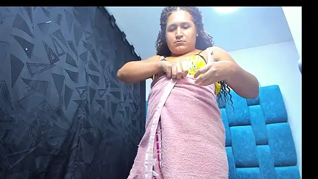 Snapshot of dirtygirl_hot chatting on March 22, 7:57 am dirtygirl hot online show from March 22, 7:57 am