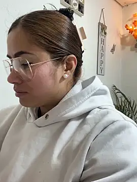 Sweet  Nurse1 online show from February 9, 7:29 pm