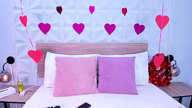 Stacey white  online show from February 14, 8:16 pm