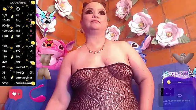 Snapshot of IngritBitch chatting on January 14, 2:12 pm IngritBitch online show from January 14, 2:12 pm