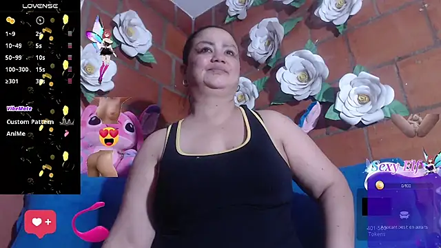 Snapshot of IngritBitch chatting on February 10, 10:30 am IngritBitch online show from February 10, 10:30 am