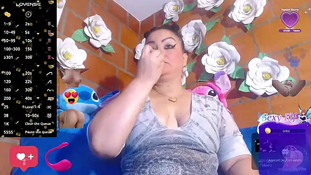 IngritBitch online show from May 31, 11:39 am