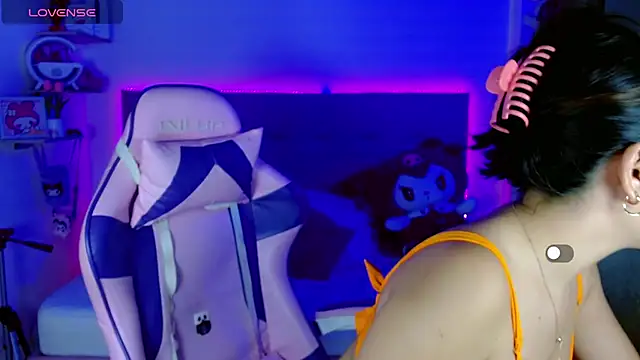 Kylie brokee online show from March 4, 9:11 pm