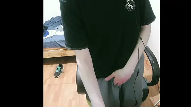 Twink martinboy online show from December 26, 3:16 am