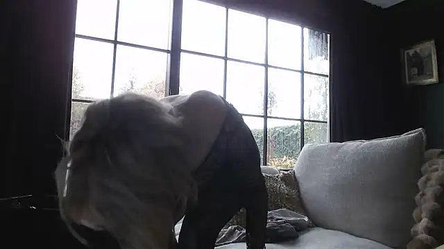 Snapshot of godinflower chatting on October 25, 8:55 am godinflower online show from October 25, 8:55 am