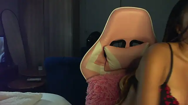 Snapshot of Sexylisa670 chatting on January 6, 8:12 pm Sexylisa670 online show from January 6, 8:12 pm