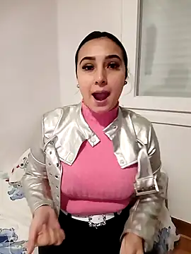 Snapshot of Juanamd1 chatting on December 4, 8:23 am Juanamd1 online show from December 4, 8:23 am