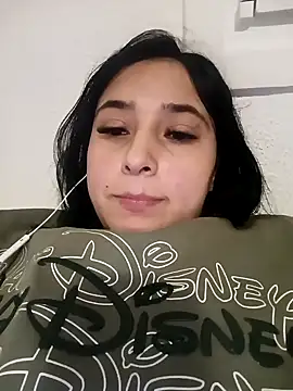 Snapshot of Juanamd1 chatting on December 8, 9:57 am Juanamd1 online show from December 8, 9:57 am