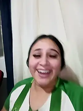 Snapshot of Juanamd1 chatting on October 11, 12:21 am Juanamd1 online show from October 11, 12:21 am