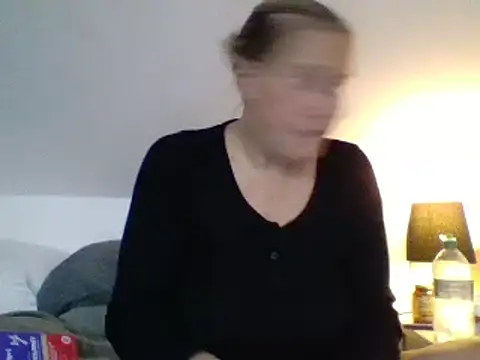 Snapshot of scrummymummy2 chatting on September 14, 8:08 pm scrummymummy2 online show from September 14, 8:08 pm