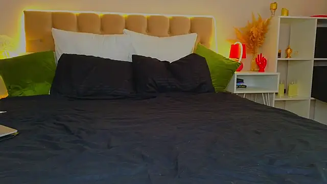 Jen Angel online show from March 17, 7:57 am