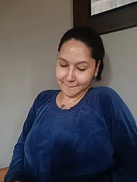SamaraJay1 online show from July 10, 2:52 pm