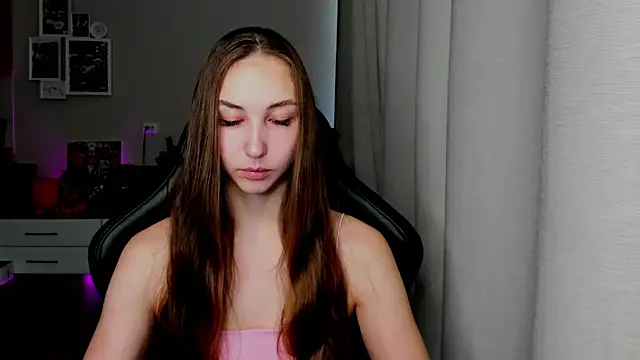 Sm0ly online show from June 21, 3:31 am