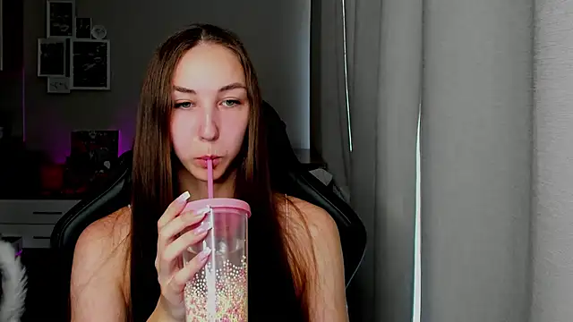 Sm0ly online show from June 28, 4:07 am