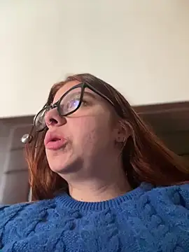 Cloew Marz online show from March 7, 6:49 pm