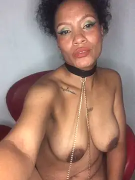 AdelaHaneix online show from February 23, 10:53 pm