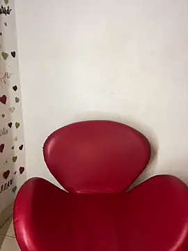 AdelaHaneix online show from November 15, 10:15 pm