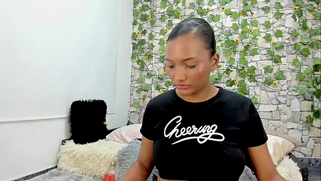 Pandora gu online show from December 12, 9:26 pm