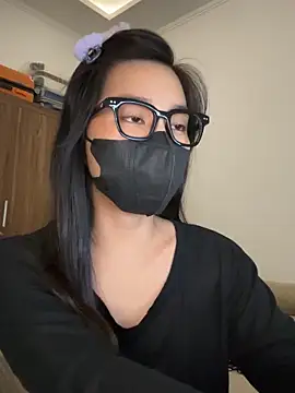 Lilisa miu online show from October 12, 4:17 pm