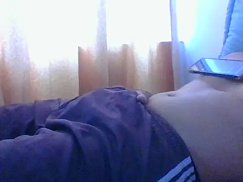 Juan2323hot online show from March 27, 7:35 pm