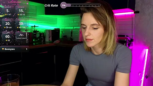 Snapshot of Kate_Sex_House chatting on April 18, 3:49 pm Kate Sex House online show from April 18, 3:49 pm