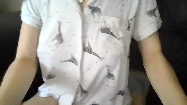 indie-rayne online show from April 17, 11:02 am