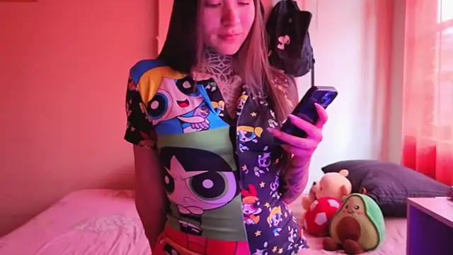 isabelle pretty online show from April 17, 9:29 pm