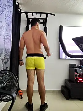 Snapshot of LatinMar chatting on March 17, 12:46 pm LatinMar online show from March 17, 12:46 pm