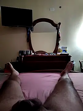 Snapshot of LatinMar chatting on February 10, 12:53 pm LatinMar online show from February 10, 12:53 pm