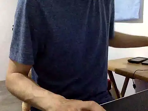 Snapshot of Casero69oficial chatting on September 16, 3:29 am Casero69oficial online show from September 16, 3:29 am