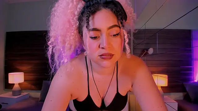 Snapshot of Kateryn_ chatting on February 1, 11:48 pm Kateryn online show from February 1, 11:48 pm