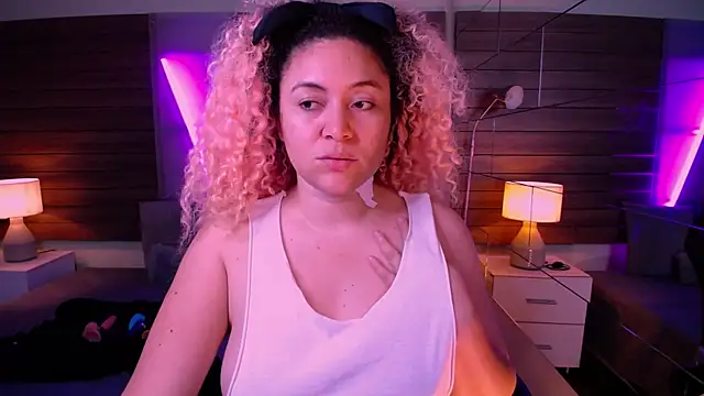 Snapshot of Kateryn_ chatting on February 11, 4:13 pm Kateryn online show from February 11, 4:13 pm